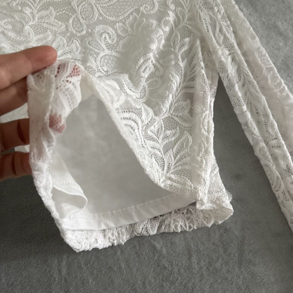Women's White Lace Blouse Crop Top Women’s Sz S White Ruffle Boho Cottage Praire - Picture 11 of 15